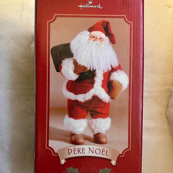Santa Clause Figurine - Picture 2 of 5